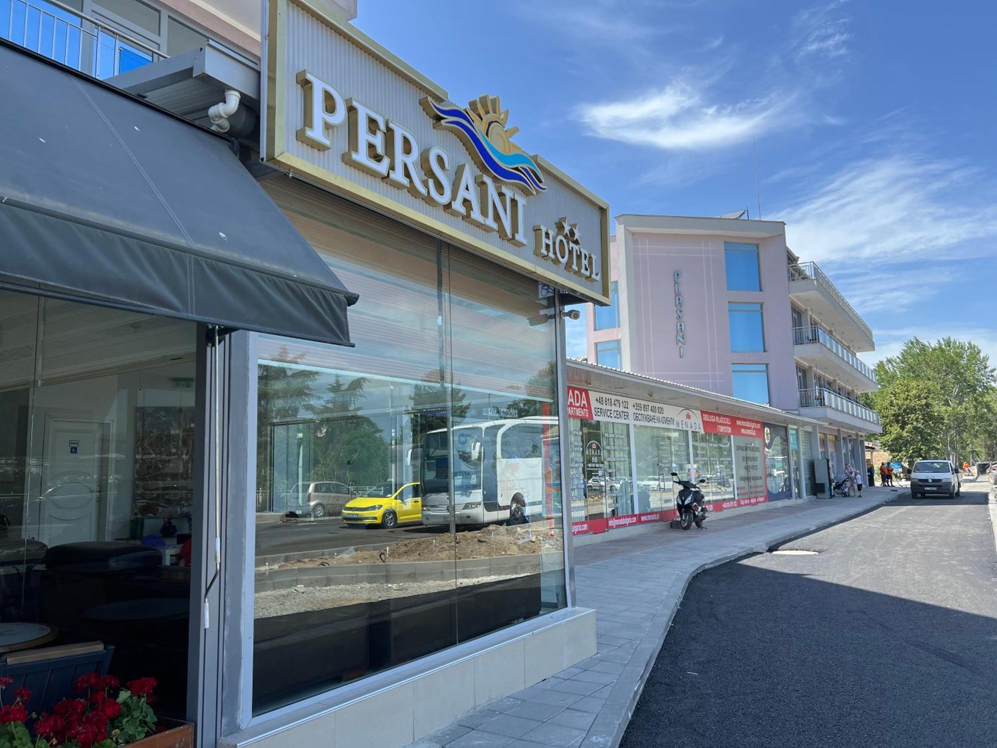 Persani Hotel-Free Parking Slăntjev Brjag Exteriör bild